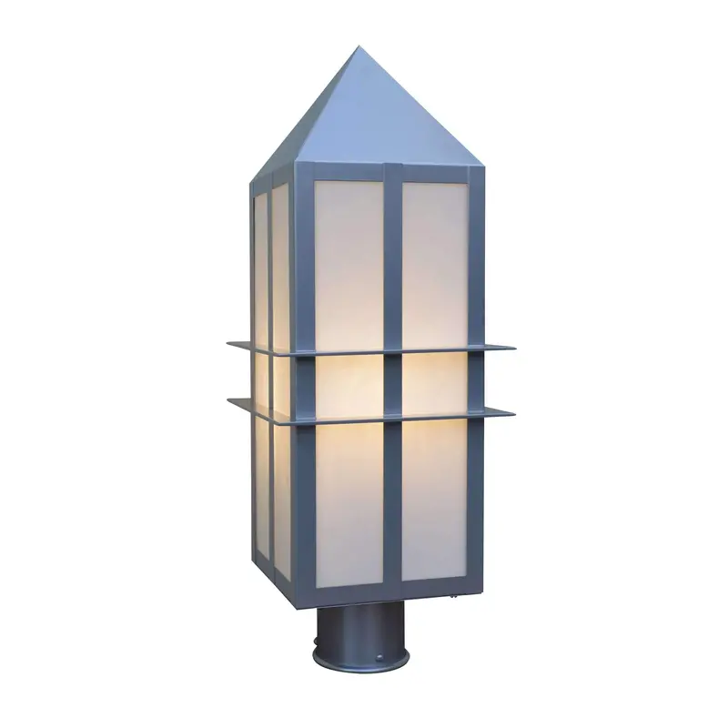 Bexley Decorative Post-Mount Light 1