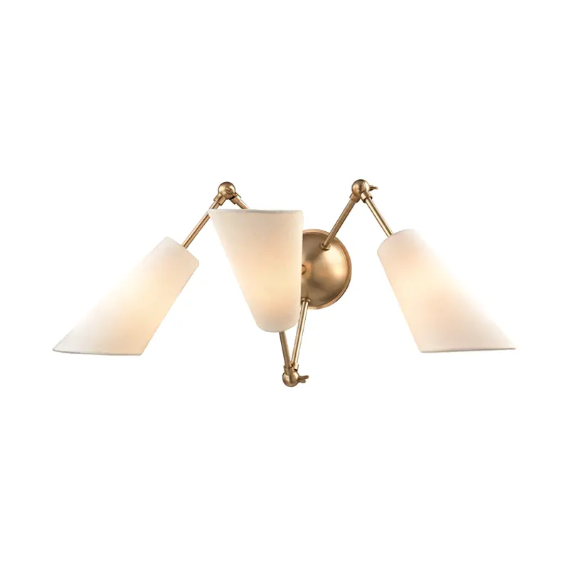 Buckingham Elegant Wall Sconce With Crystal Accents 1