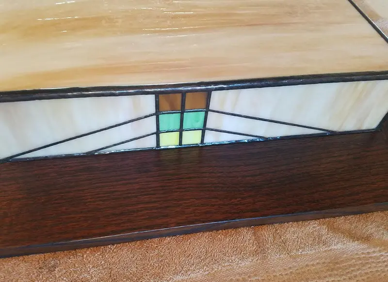 Bungalow Glass Pattern Accent On Mission Chandelier 1