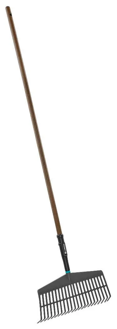 Gardena Natureline Lawn Rake For Thatch And Debris Removal 1