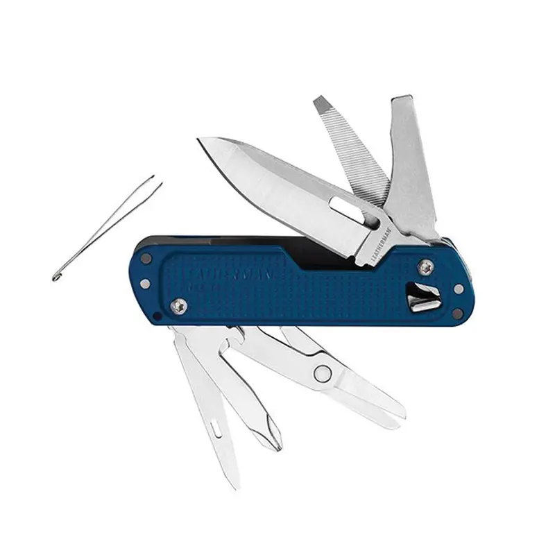 Leatherman Free T4 Navy Ergonomic Multi-Tool 1