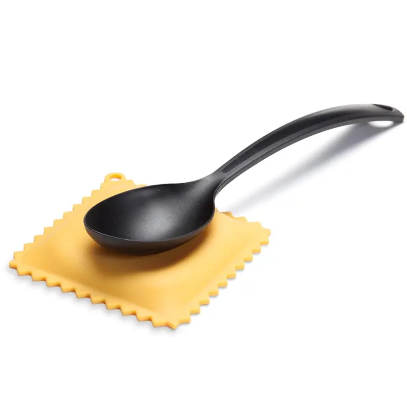Ravioli-Designed Ceramic Spoon Rest 1