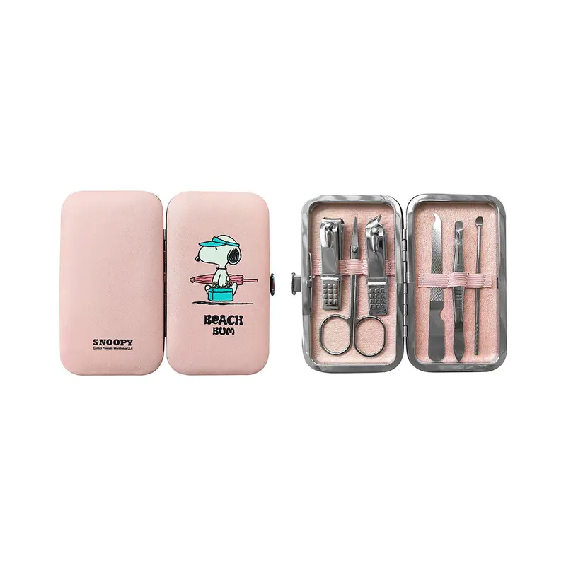 Snoopy Summer Travel Care Kit – 6-Piece Personal Hygiene Set 1