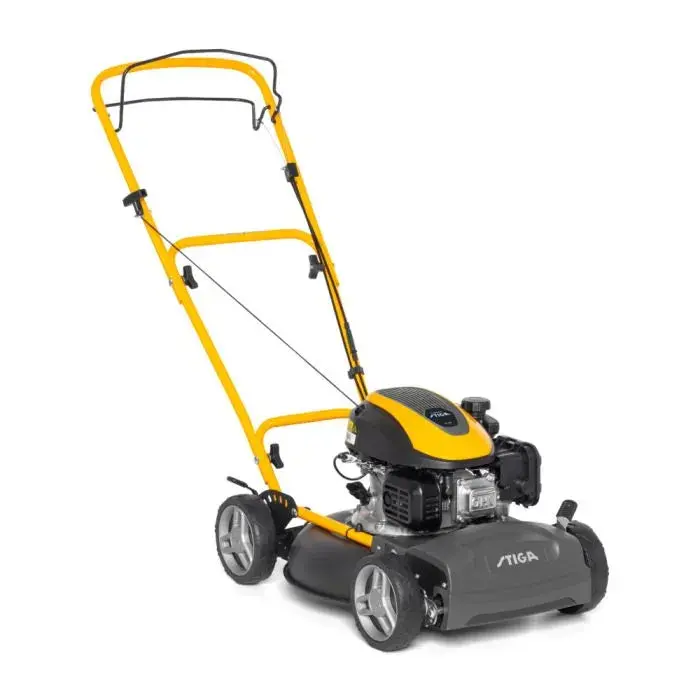 Stiga Multiclip 47 Petrol-Powered Lawn Mower – 47Cm Cutting Width, Self-Propelled 1