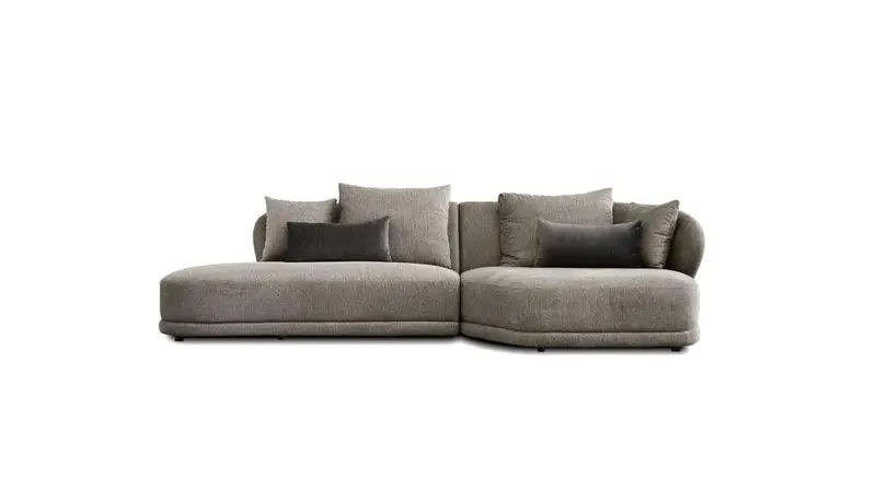 Voltaire Brindle Brown & Mocha Bean 2-Piece Sectional With Rectangular Pillows 1
