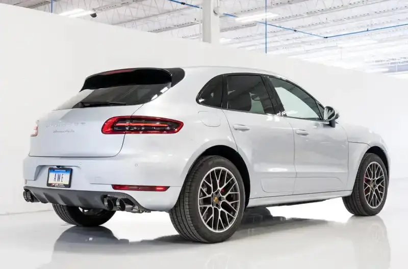 Awe Tuning Macan Track Edition Exhaust System – Diamond Black 102Mm Tips 1