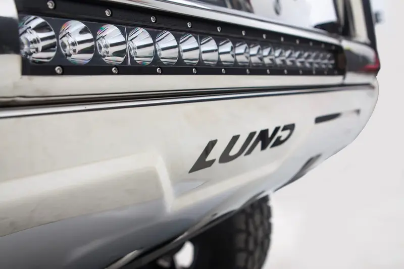Lund 47021204 Stainless Steel Bull Bar With Integrated Light Mounts And Wiring Harness 1