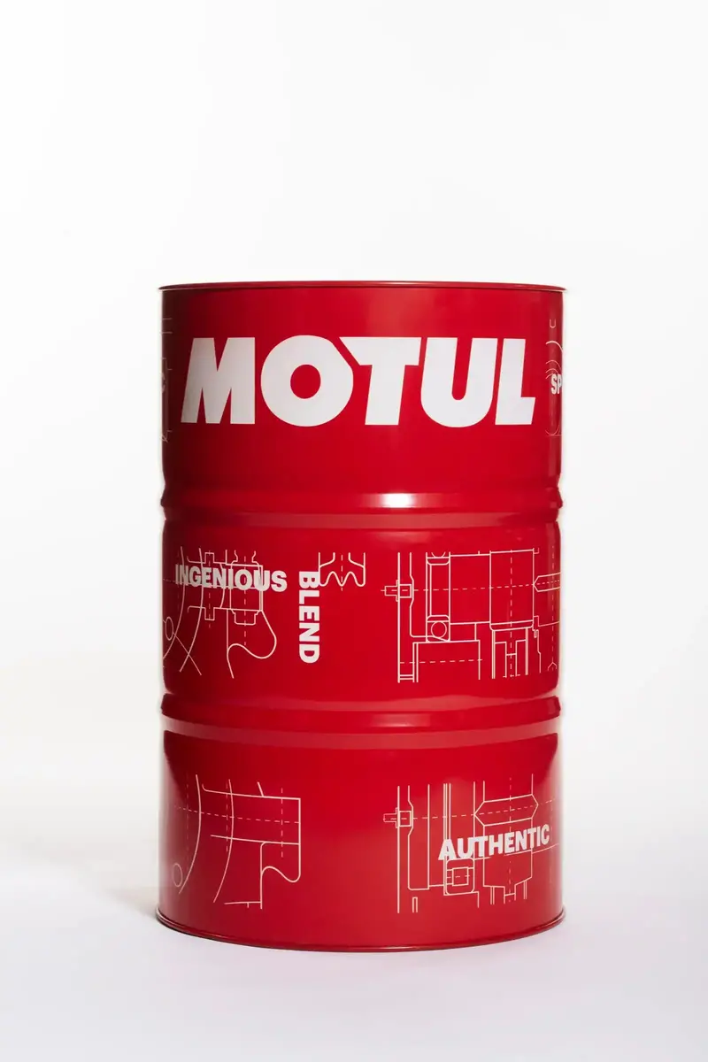 Motul 107945 6100 Syn-Clean 5W-40 Full Synthetic Engine Oil – 208-Liter Drum 1